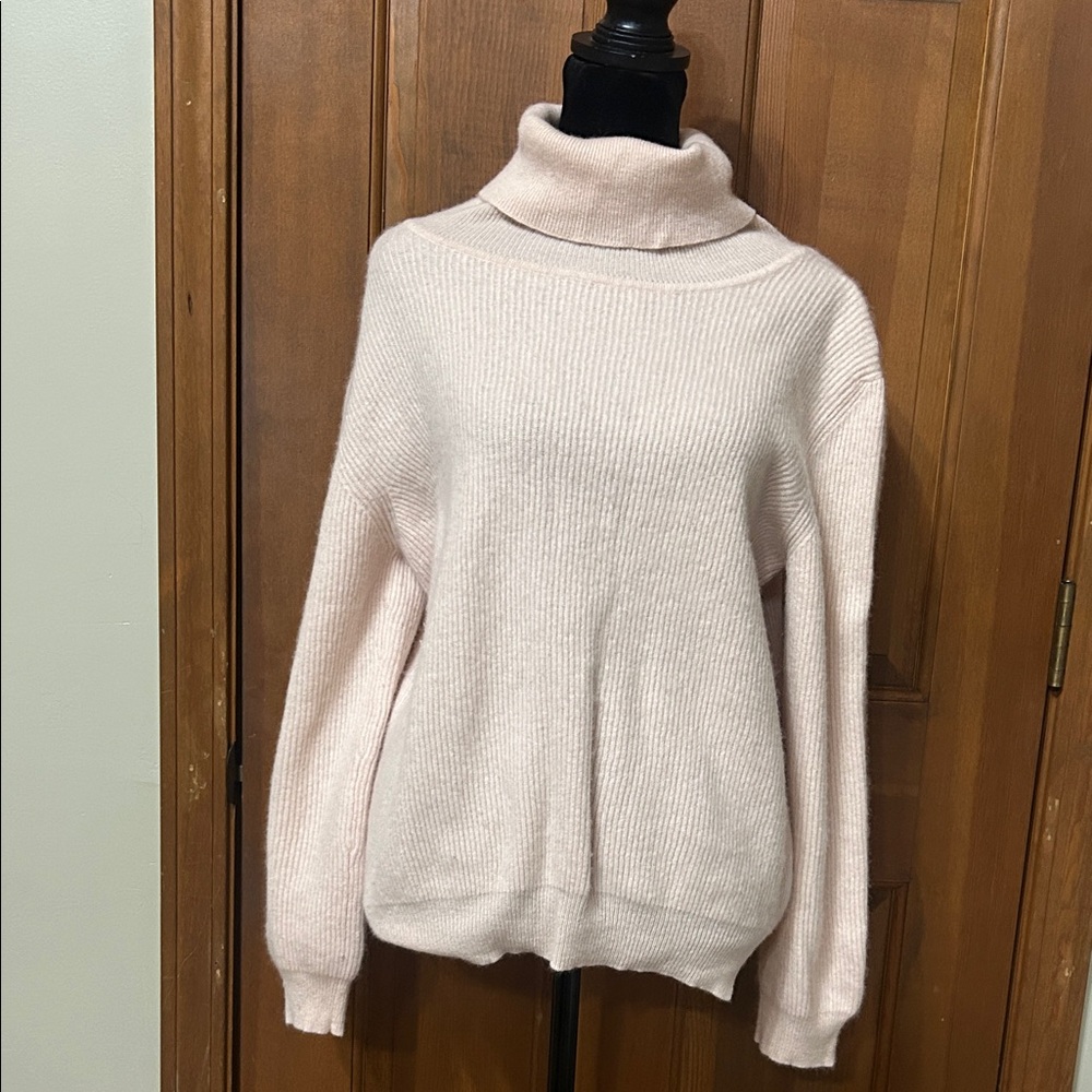 Ryan Roche Soft Light Pink Cashmere Sweater